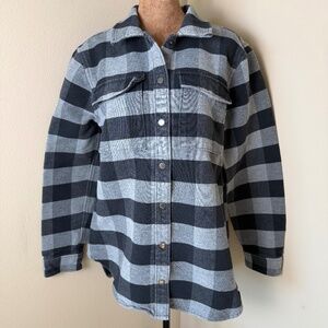 Duluth Trading AKHG Crosshaul Shirt Jacket Womens Medium Flannel Shacket Gray